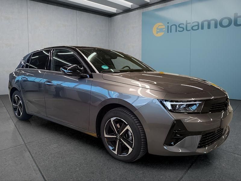 Gebraucht Opel Astra 131 PS (96 kW) 2025 Grau Limousine