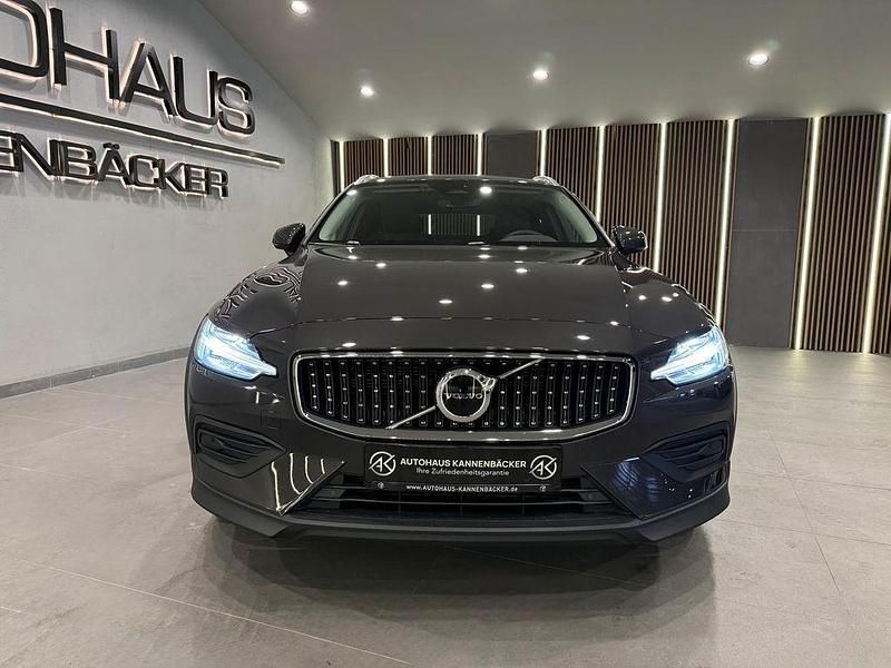 Occasion Volvo V60 CC Plus 197 ch (144 kW) 2023 Gris Break