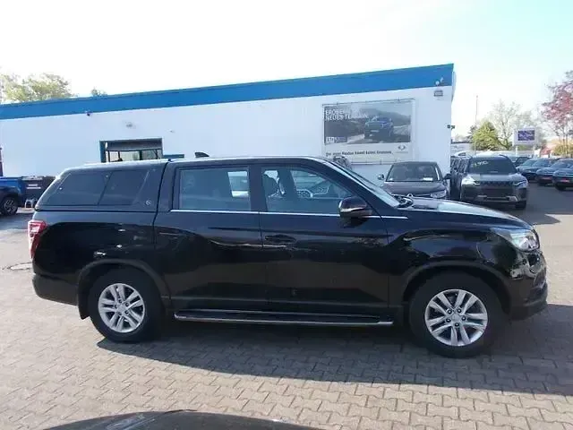 Gebraucht SsangYong Musso Sapphire 181 PS (133 kW) 2020 Schwarz Pickup