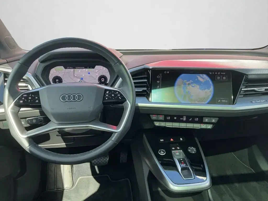 Gebraucht Audi Q4 Sportback e-tron Advanced Plus 219 kW (299 PS) 2023 Navarrablau metallic SUV