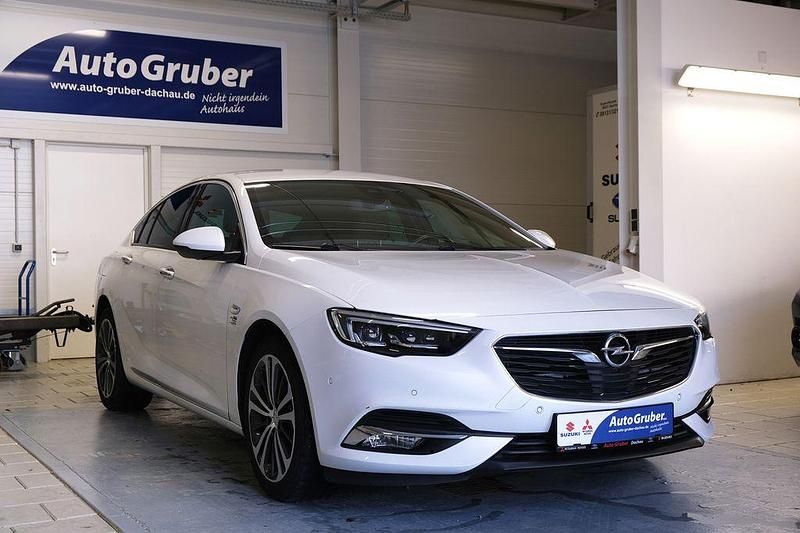 Gebraucht Opel Insignia Innovation 260 PS (191 kW) 2017 Weiß Limousine