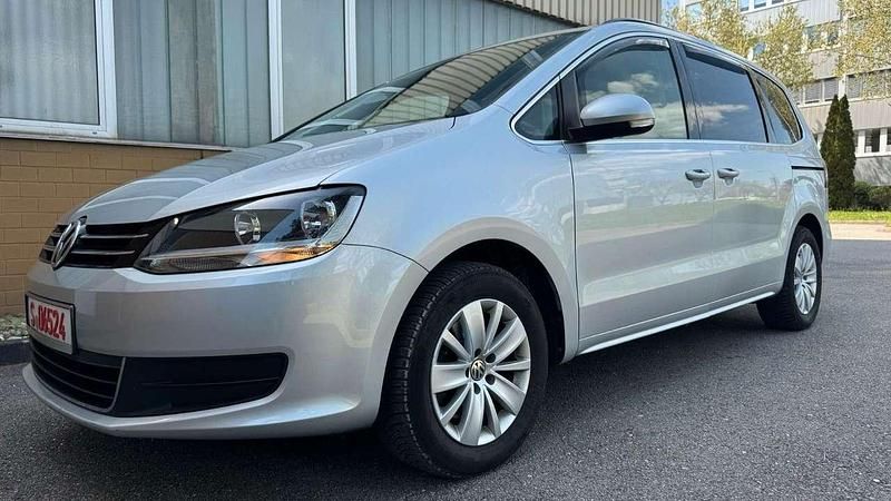 Grau Gebraucht 2015 VW Sharan Van / Kleinbus | 13.999 € (Superpreis) - Bild 1/4