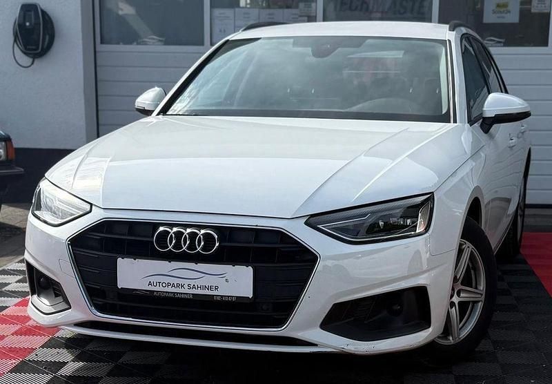 Weiß Gebraucht 2022 Audi A4 Basis Kombi | 16.699 € (Superpreis) - Bild 1/4