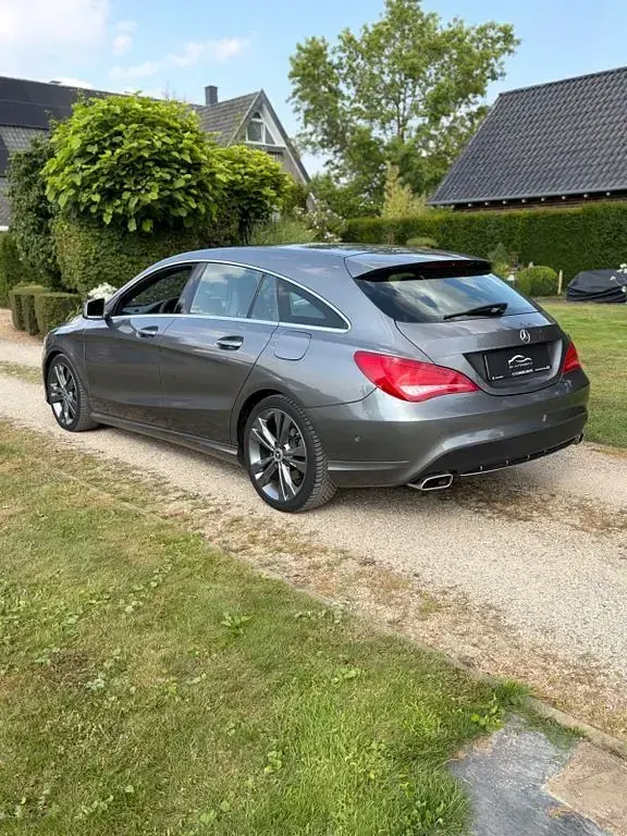 Gebraucht Mercedes CLA180 122 PS (89 kW) 2016 Grau Coupé