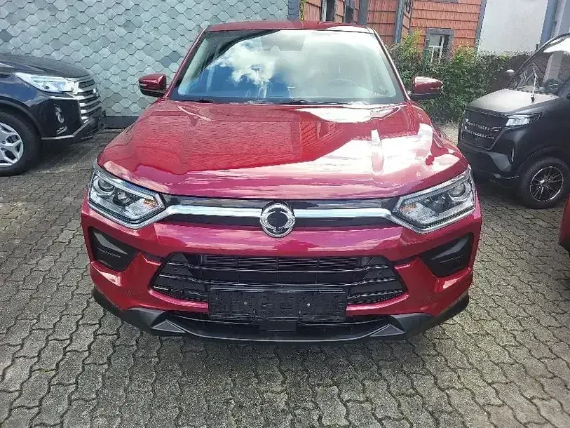 Gebraucht SsangYong Korando 163 PS (119 kW) 2021 Rot SUV