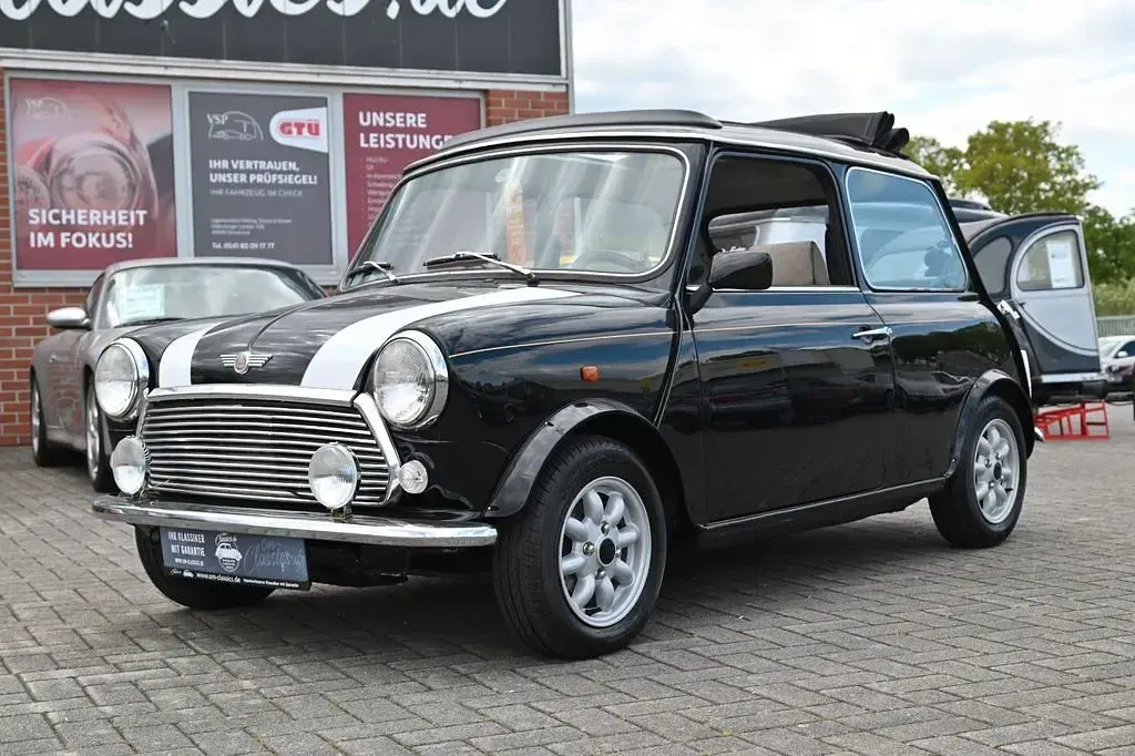 Usata Mini 1300 53 CV (38 kW) 1993 Nero Utilitaria