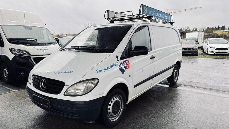 Weiß Gebraucht 2010 Mercedes Vito Van / Kleinbus | 4.200 € (Superpreis) - Bild 1/4