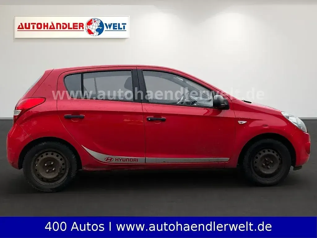 Gebraucht Hyundai i20 Classic 77 PS (56 kW) 2009 Rot Kleinwagen