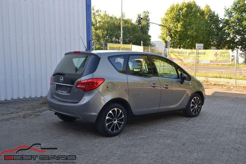 Gebraucht Opel Meriva Edition 101 PS (74 kW) 2010 Grau Van / Kleinbus