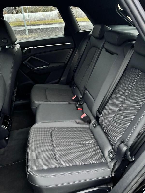 Gebraucht Audi Q3 S-Line 190 PS (139 kW) 2019 Schwarz SUV