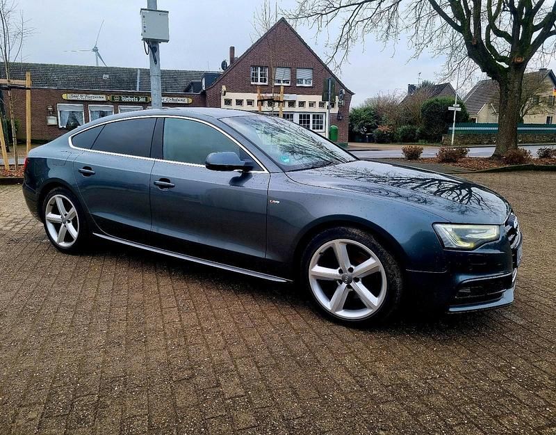 Gebraucht Audi A5 Sportback S-Line 170 PS (125 kW) 2012 Grau Kleinwagen