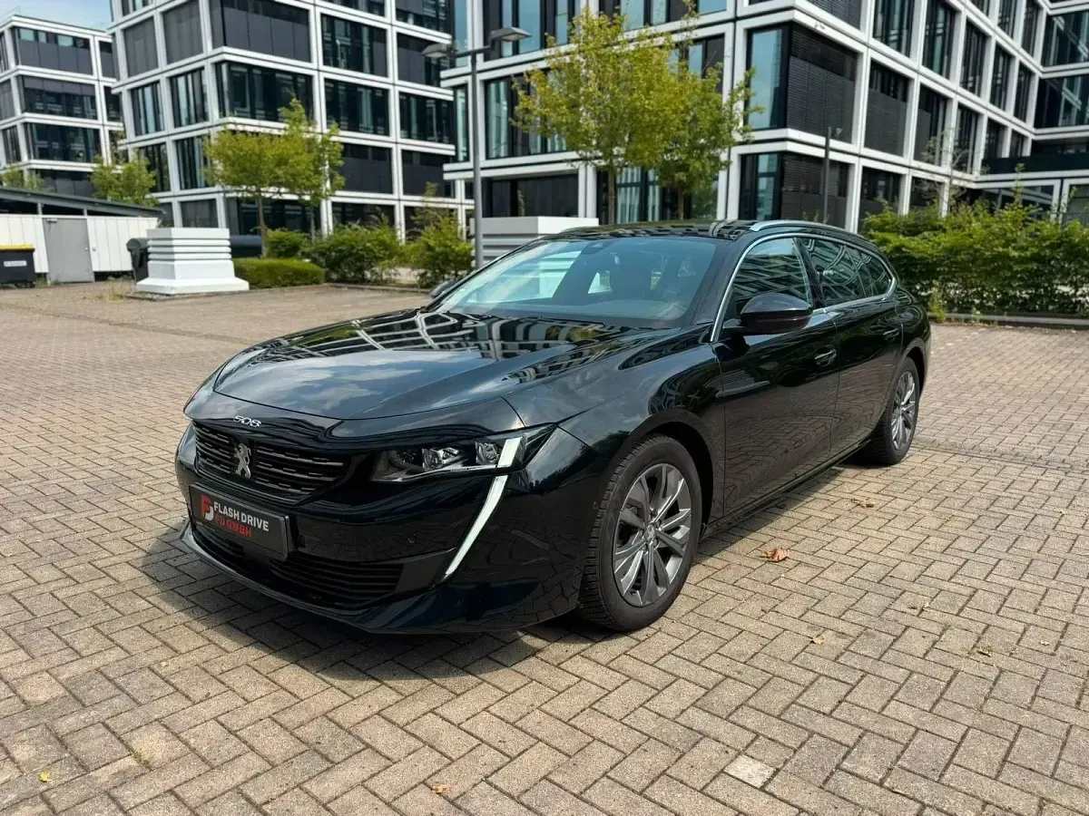 Gebraucht Peugeot 508 SW Allure 181 PS (133 kW) 2019 Schwarz Kombi
