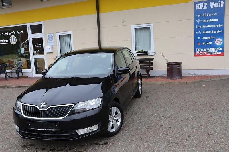 Gebraucht Skoda Rapid Ambition 90 PS (66 kW) 2016 Schwarz Kleinwagen