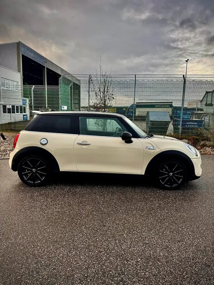 Gebraucht Mini Cooper SD 170 PS (125 kW) 2017 Weiß Kleinwagen