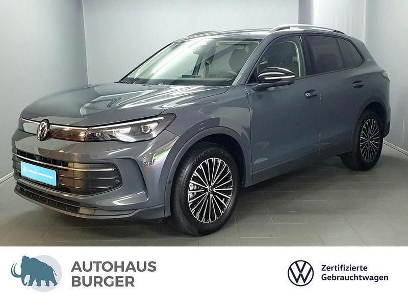 Grau Gebraucht 2025 VW Tiguan Goal SUV | 39.870 € (Superpreis) - Bild 1/4