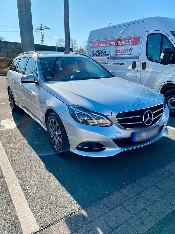 Gebraucht Mercedes E200 136 PS (100 kW) 2015 Grau Kombi