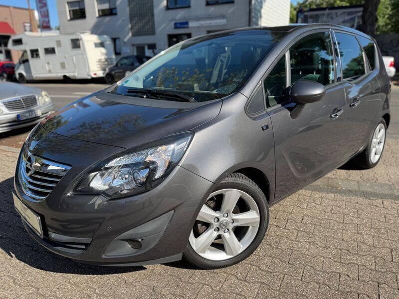 Grau Gebraucht 2011 Opel Meriva Innovation Van / Kleinbus | 4.390 € (Fairer Preis) - Bild 1/4