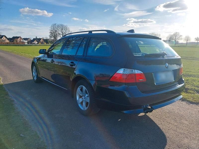 Gebraucht BMW 525 M Performance 218 PS (160 kW) 2007 Blau Kombi