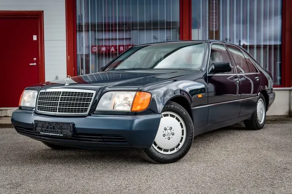 Gebraucht Mercedes S320 231 PS (169 kW) 1991 Blau Limousine
