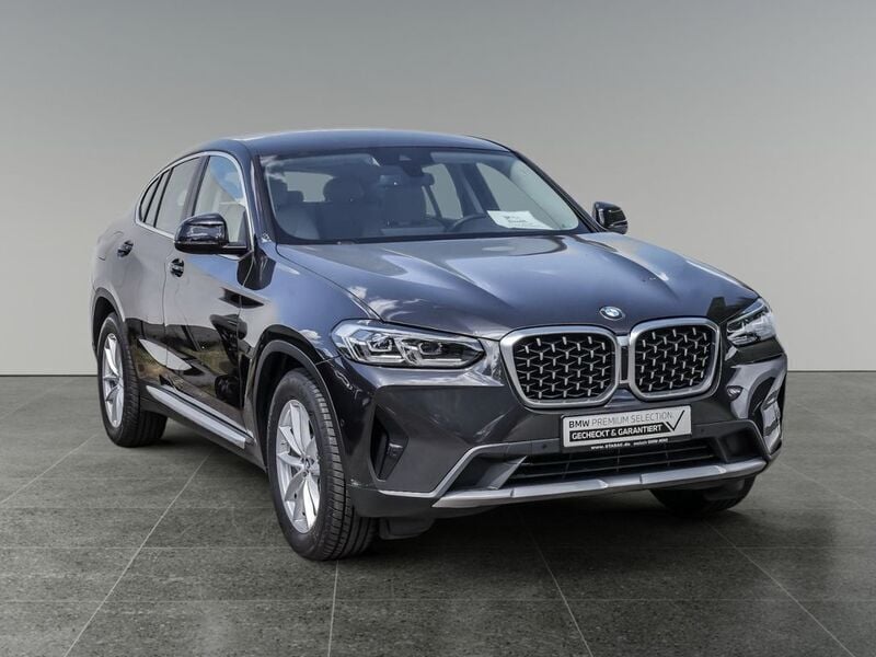 Grau Gebraucht 2022 BMW X4 Performance SUV | 41.990 € (Superpreis) - Bild 1/4