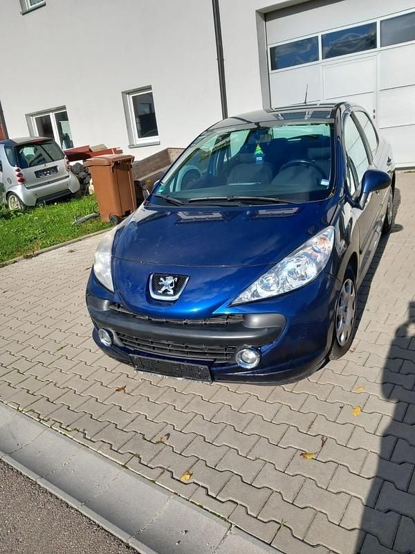 Blau Gebraucht 2008 Peugeot 207 Kleinwagen | 900 € (Superpreis) - Bild 1/4