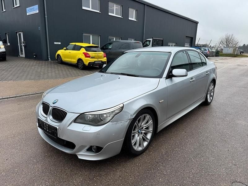 Silber Gebraucht 2008 BMW 525 M Sport Limousine | 5.390 € (Superpreis) - Bild 1/4