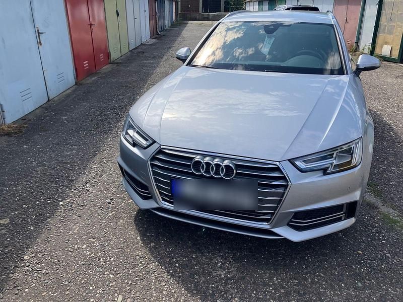 Gebraucht Audi A4 Ambiente 170 PS (125 kW) 2018 Silber Kombi
