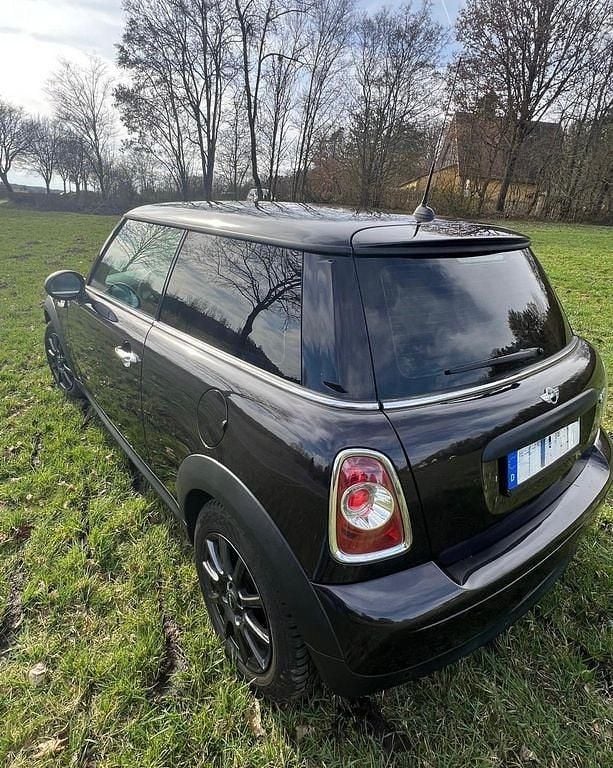 Gebraucht Mini ONE 98 PS (72 kW) 2013 Braun Kleinwagen