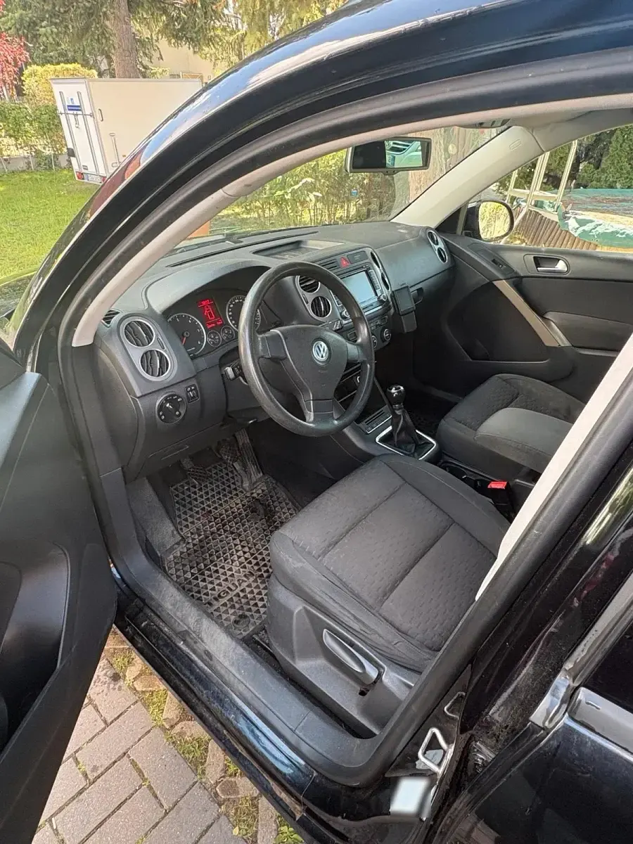 Gebraucht VW Tiguan 140 PS (102 kW) 2008 Schwarz SUV