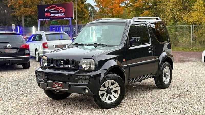 Schwarz Gebraucht 2012 Suzuki Jimny SUV | 11.999 € (Fairer Preis) - Bild 1/4