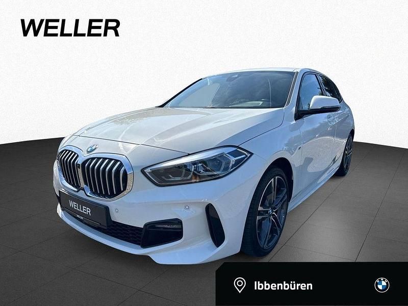 Alpinweiss iii (weiß) Gebraucht 2023 BMW 120 M Sport Kleinwagen | 27.450 € (Guter Preis) - Bild 1/4