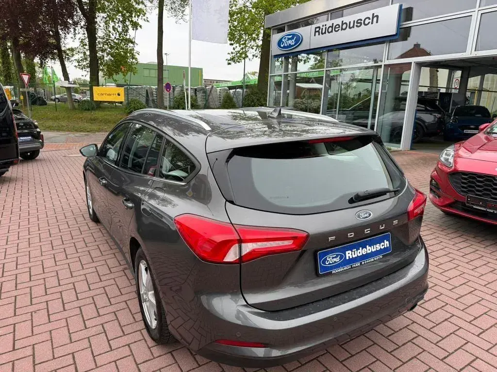 Gebraucht Ford Focus Cool & Connect 150 PS (110 kW) 2019 Grau Kombi