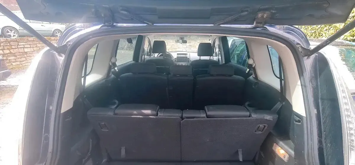 Usata Mazda 5 145 CV (106 kW) 2010 Blu Monovolume