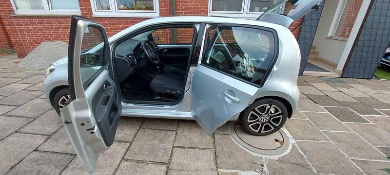 Gebraucht VW up! move up! 75 PS (55 kW) 2013 Silber Kleinwagen