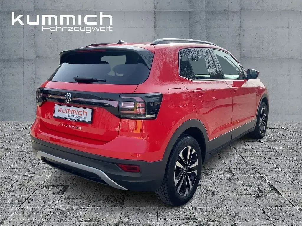 Gebraucht VW T-Cross Life 110 PS (80 kW) 2020 Rot SUV