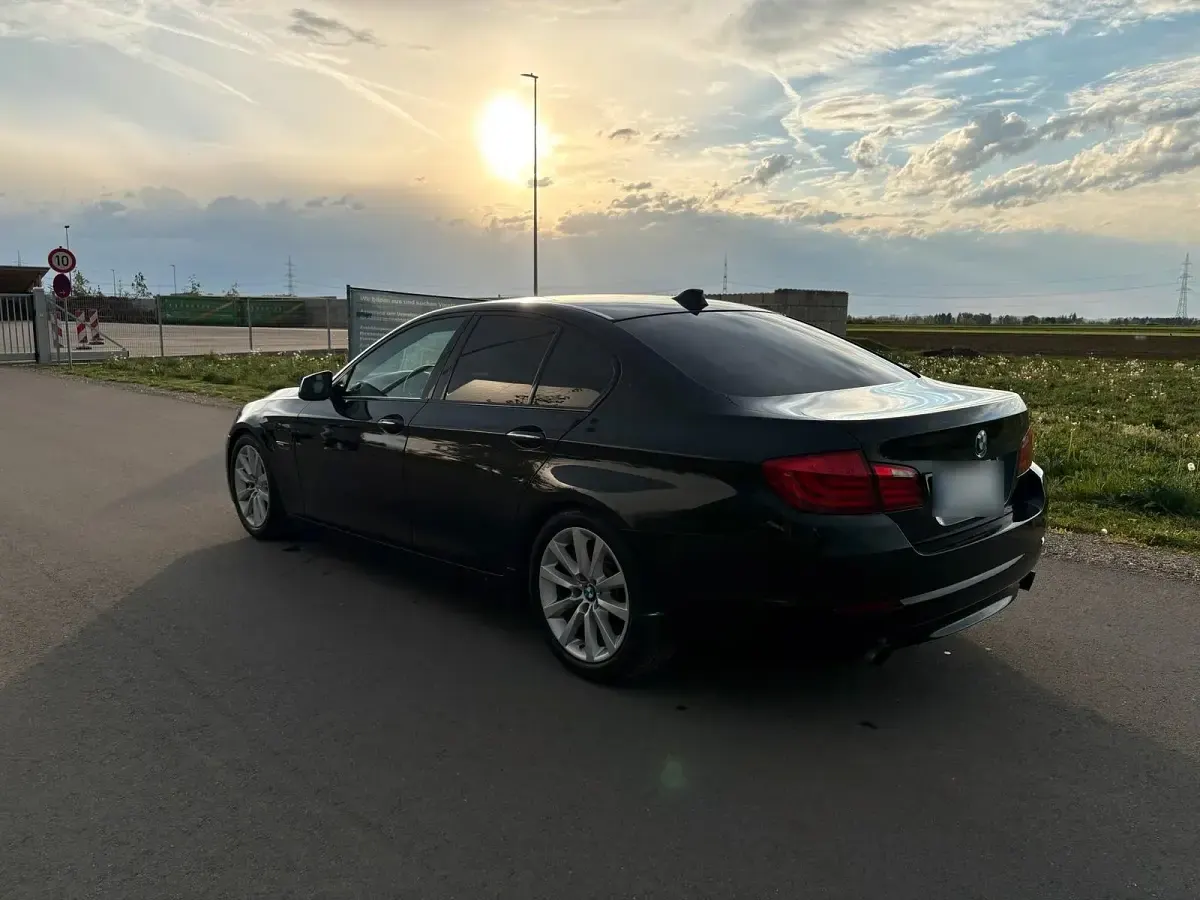 Gebraucht BMW 535 306 PS (225 kW) 2010 Schwarz Limousine