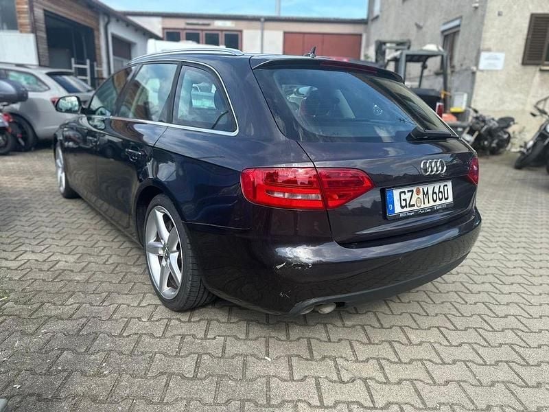 Gebraucht Audi A4 Performance 140 PS (102 kW) 2008 Schwarz Kombi