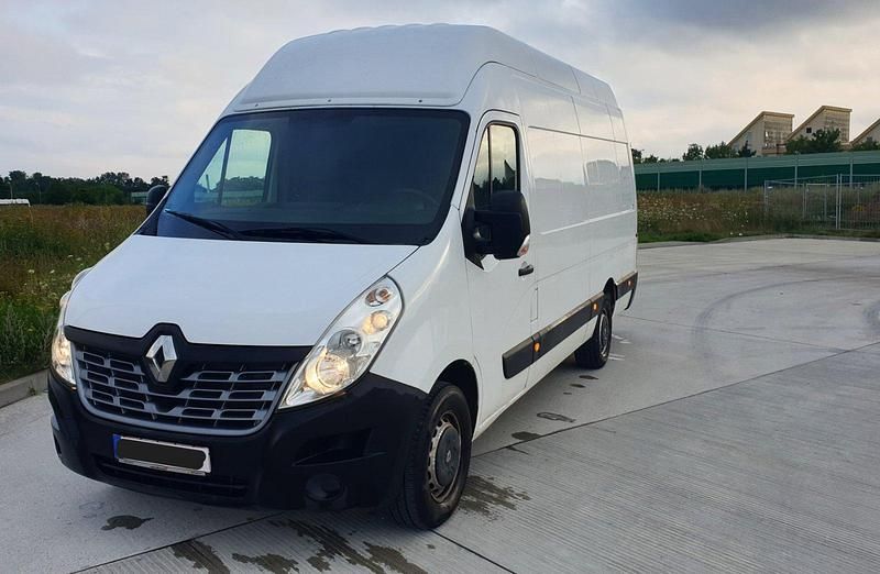 Gebraucht Renault Master 145 PS (106 kW) 2020 Weiß Van / Kleinbus