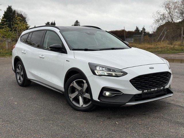 Weiß metallic Gebraucht 2019 Ford Focus Active X Kombi | 6.600 € (Superpreis) - Bild 1/4