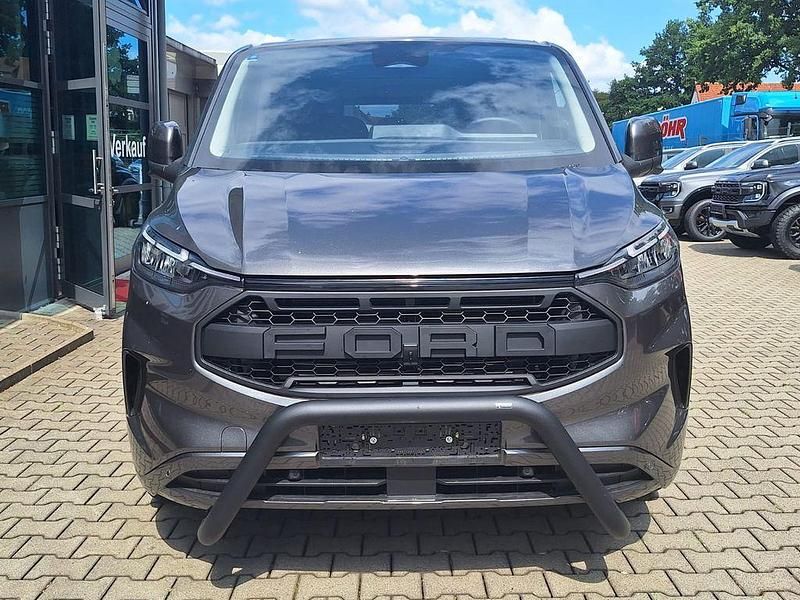 Gebraucht Ford Tourneo Titanium 150 PS (110 kW) 2024 Grau Van / Kleinbus
