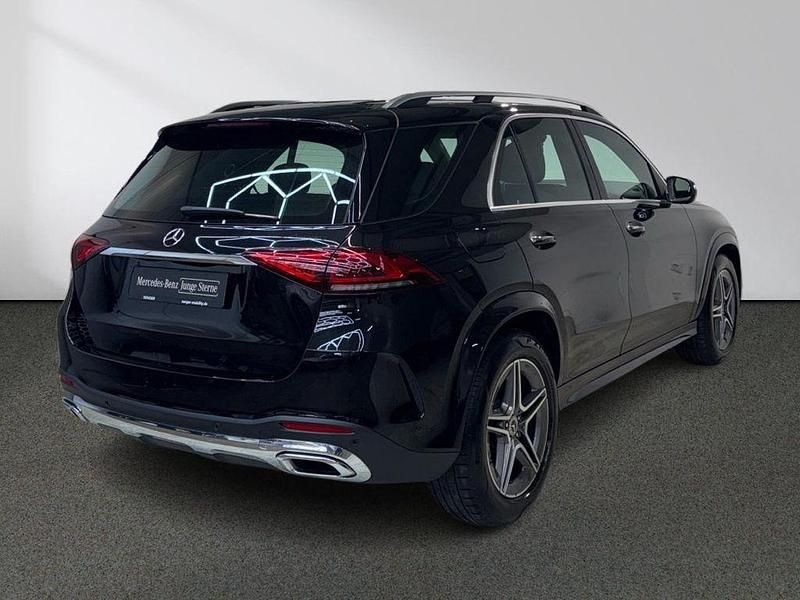 Gebraucht Mercedes GLE300 AMG line 245 PS (180 kW) 2024 Schwarz SUV