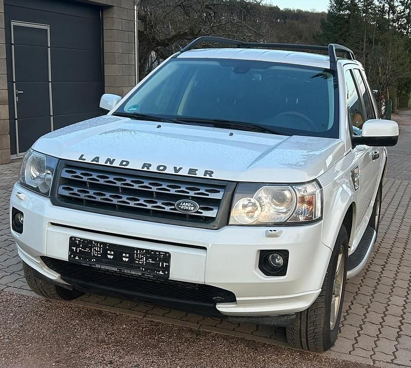 Gebraucht Land Rover Freelander 2 150 PS (110 kW) 2012 Weiß SUV