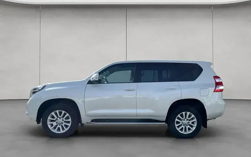 Gebraucht Toyota Land Cruiser TEC-Edition 204 PS (150 kW) 2017 Weiß SUV
