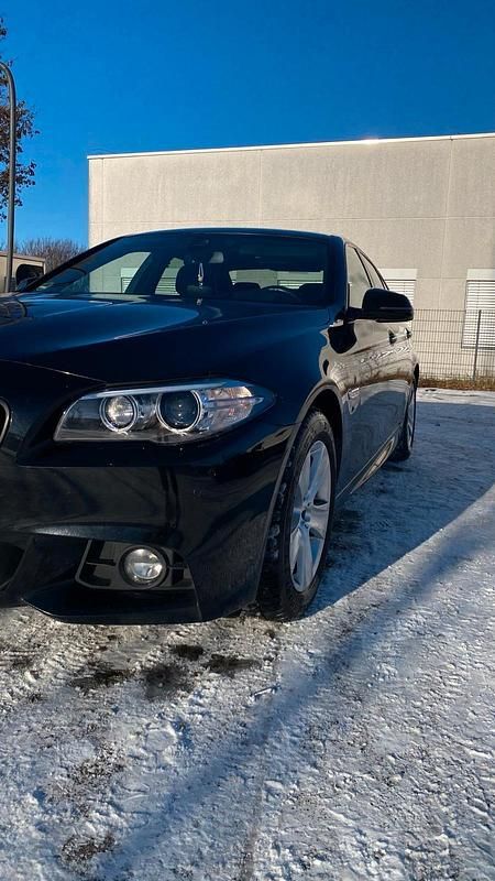 Gebraucht BMW 535 M Sport 313 PS (230 kW) 2013 Schwarz Limousine