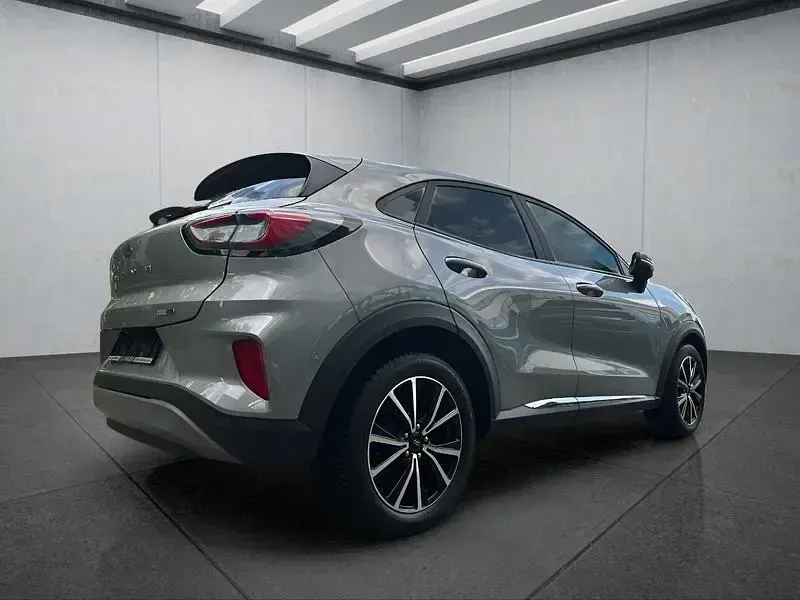 Gebraucht Ford Puma Titanium 125 PS (91 kW) 2022 Silber SUV