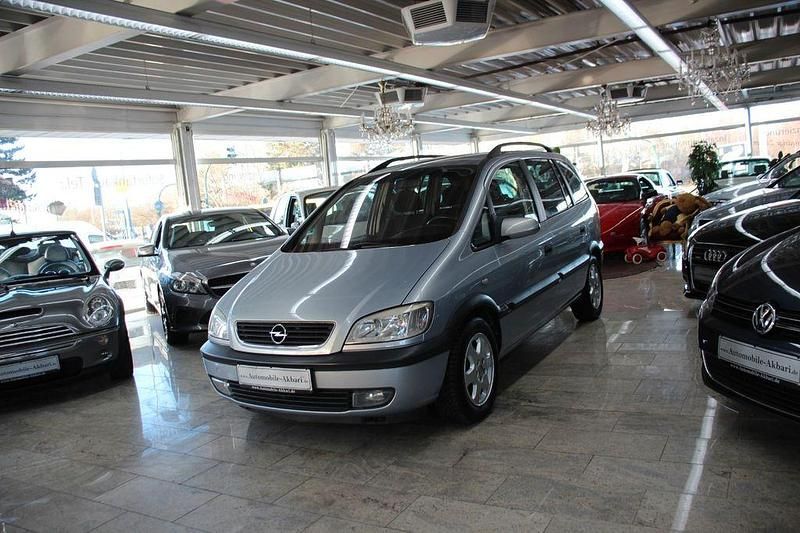 Gebraucht Opel Zafira Elegance 101 PS (74 kW) 2000 Grau Van / Kleinbus