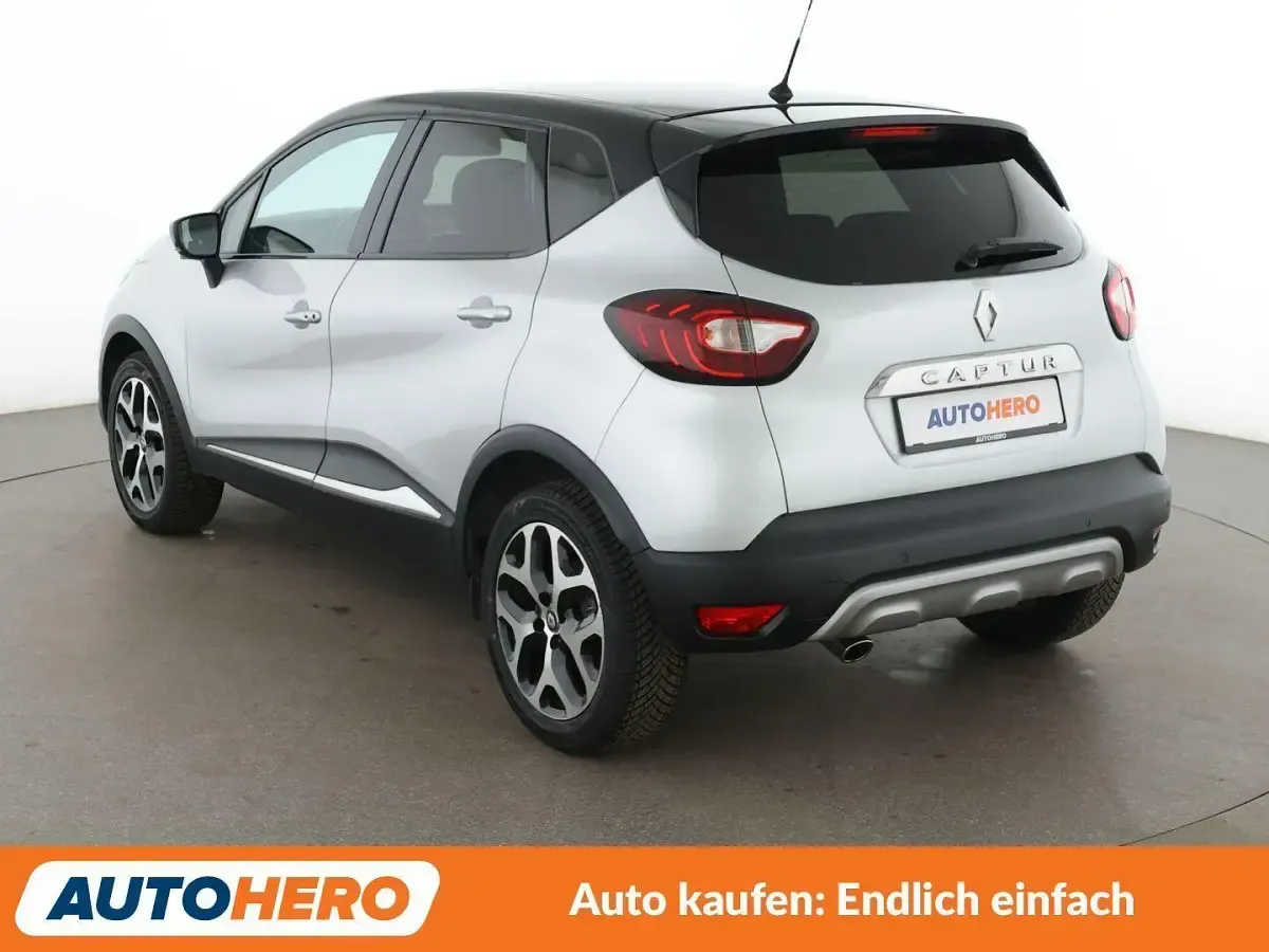 Gebraucht Renault Captur Intens 118 PS (86 kW) 2017 Grau SUV