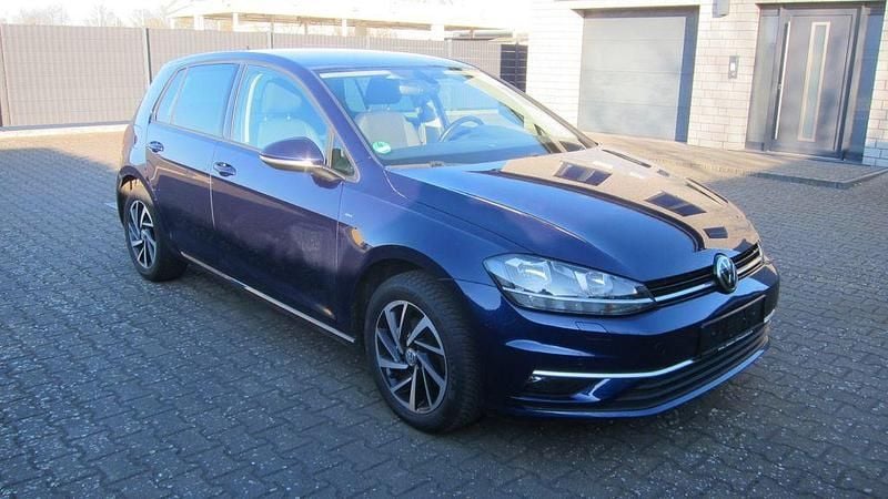Gebraucht VW Golf VII Join 86 PS (63 kW) 2018 Blau Limousine