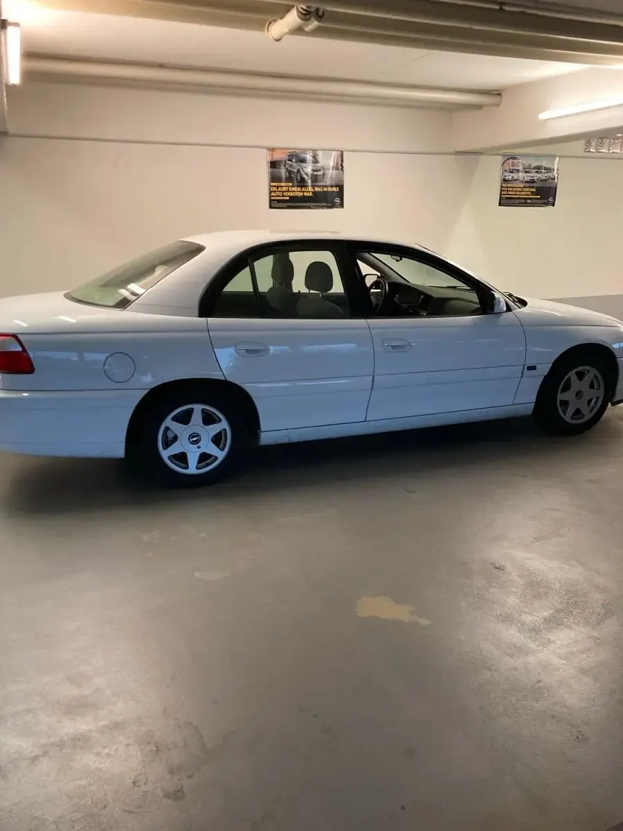 Gebraucht Opel Omega 170 PS (125 kW) 2000 Weiß Limousine