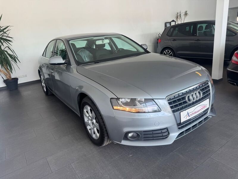 Grau Gebraucht 2008 Audi A4 Ambiente Limousine | 6.900 € (Fairer Preis) - Bild 1/4